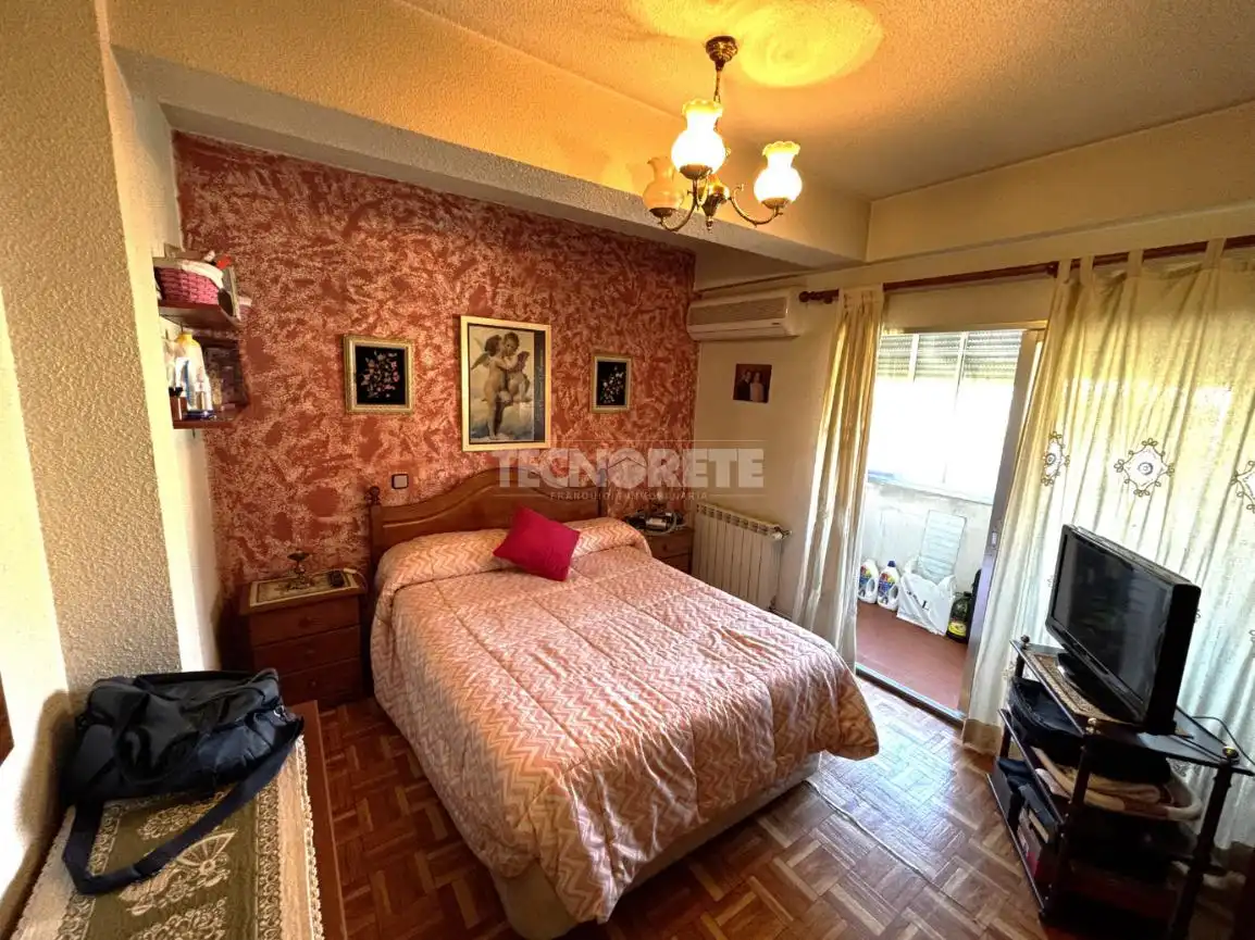 Habitación de Piso en venta en Móstoles con Calefacción, Terraza y Amueblado
