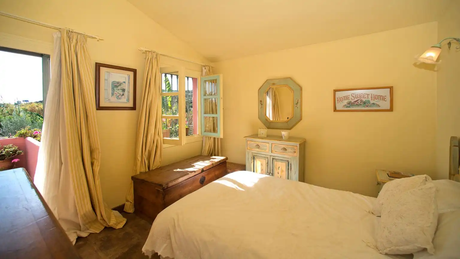 Habitación de Terreno en venta en Estepona