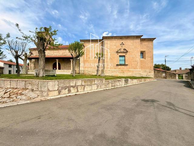 Casa-chalet en Venta en Agua en Zarapicos