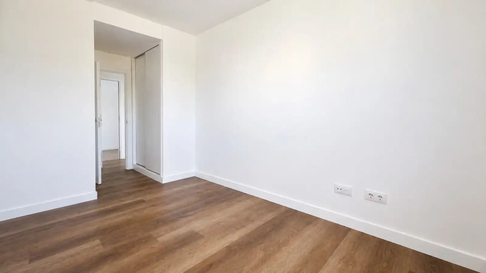 Flat with pool for sale in El Juncal - Vallealto, imagen 9