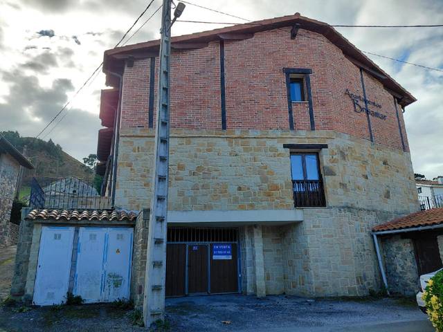 Garaje en Venta en Val de San Vicente