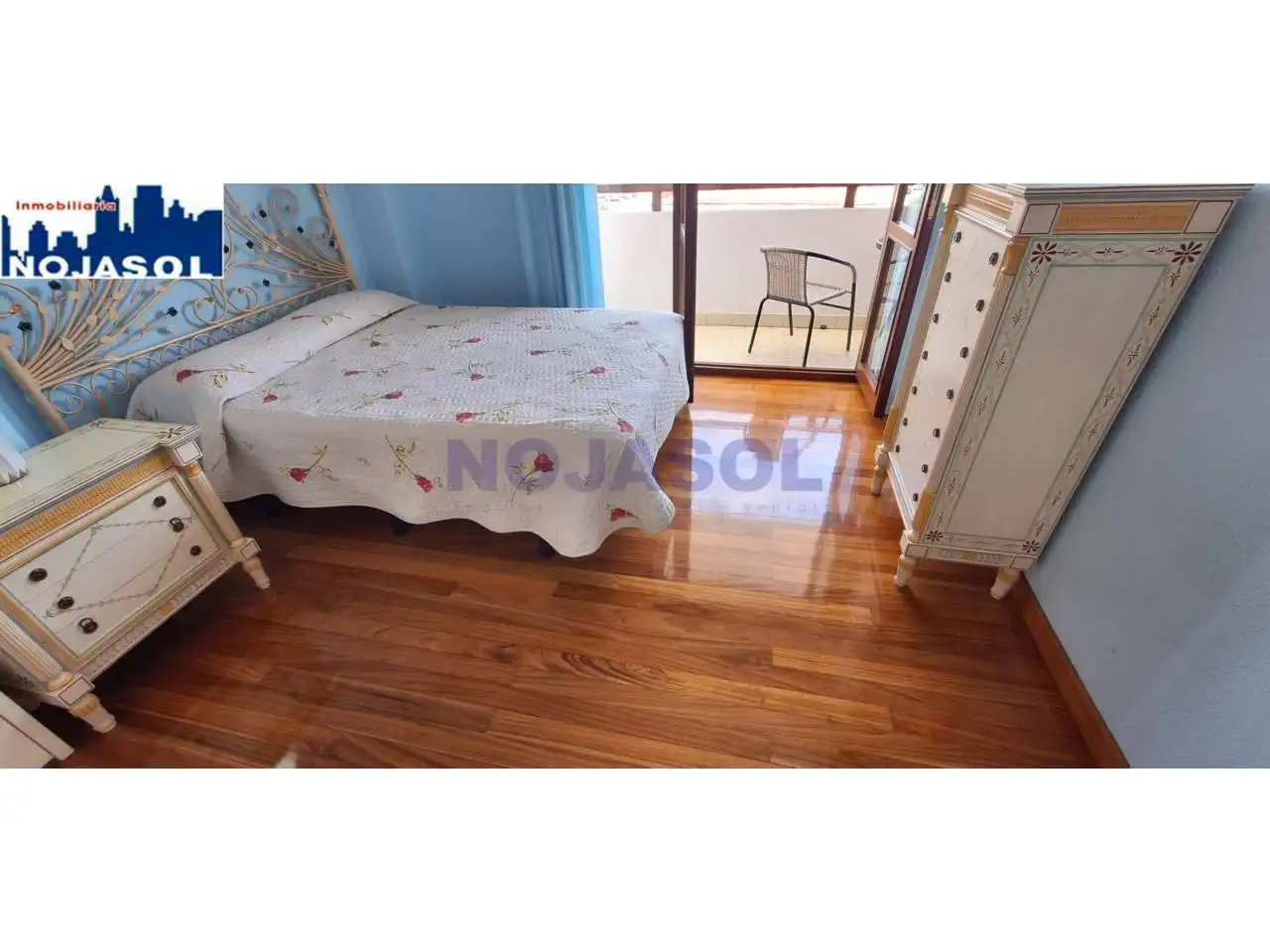 Habitación de Piso de alquiler en Noja con Terraza y Amueblado