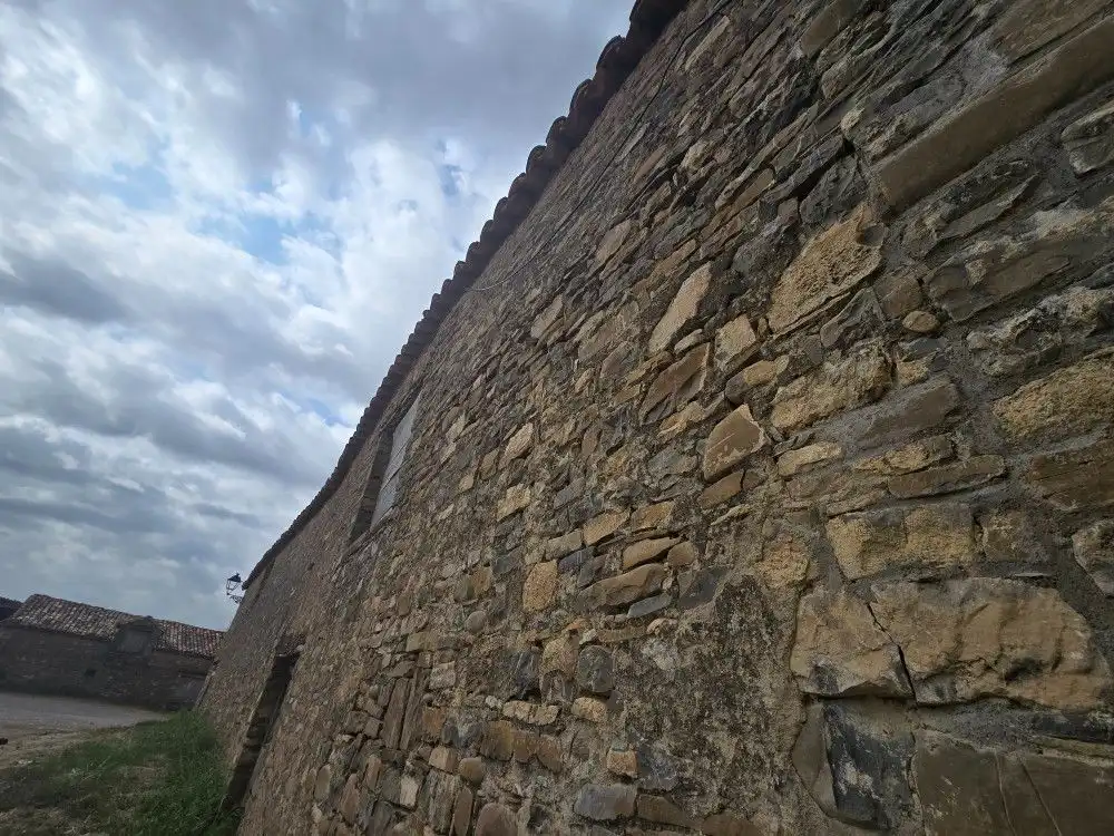 Vista exterior de Finca rústica en venda en Canal de Berdún