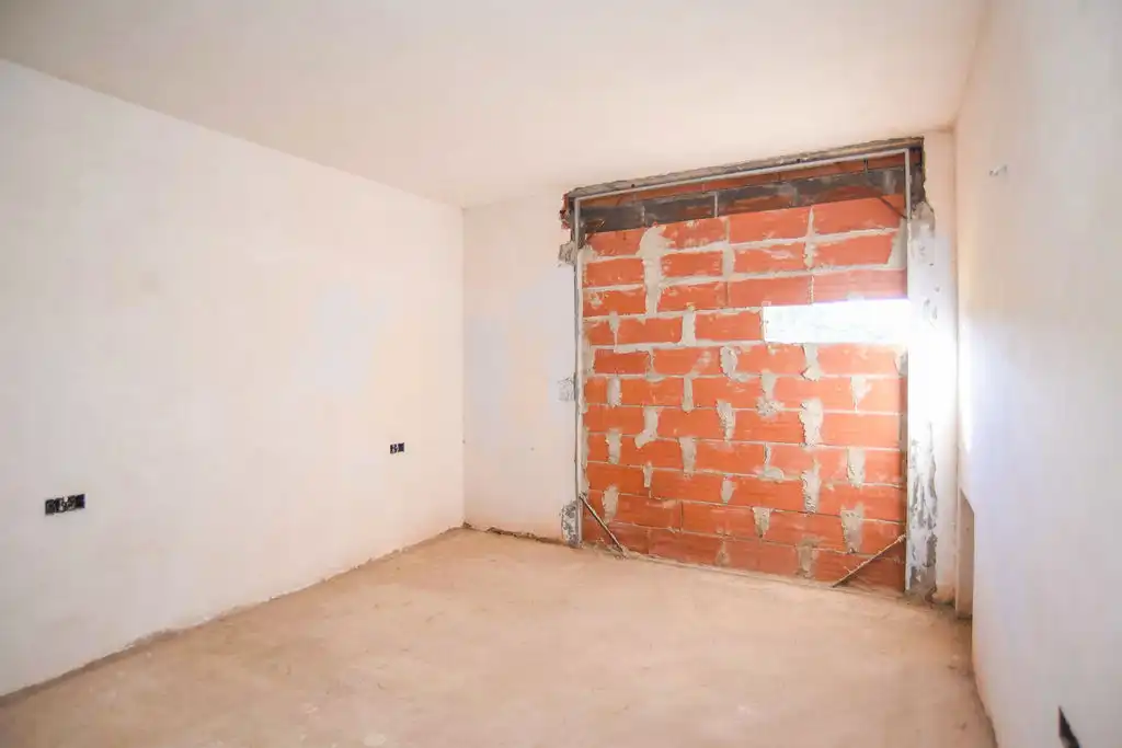 Buildings for sale in Santa Susanna
