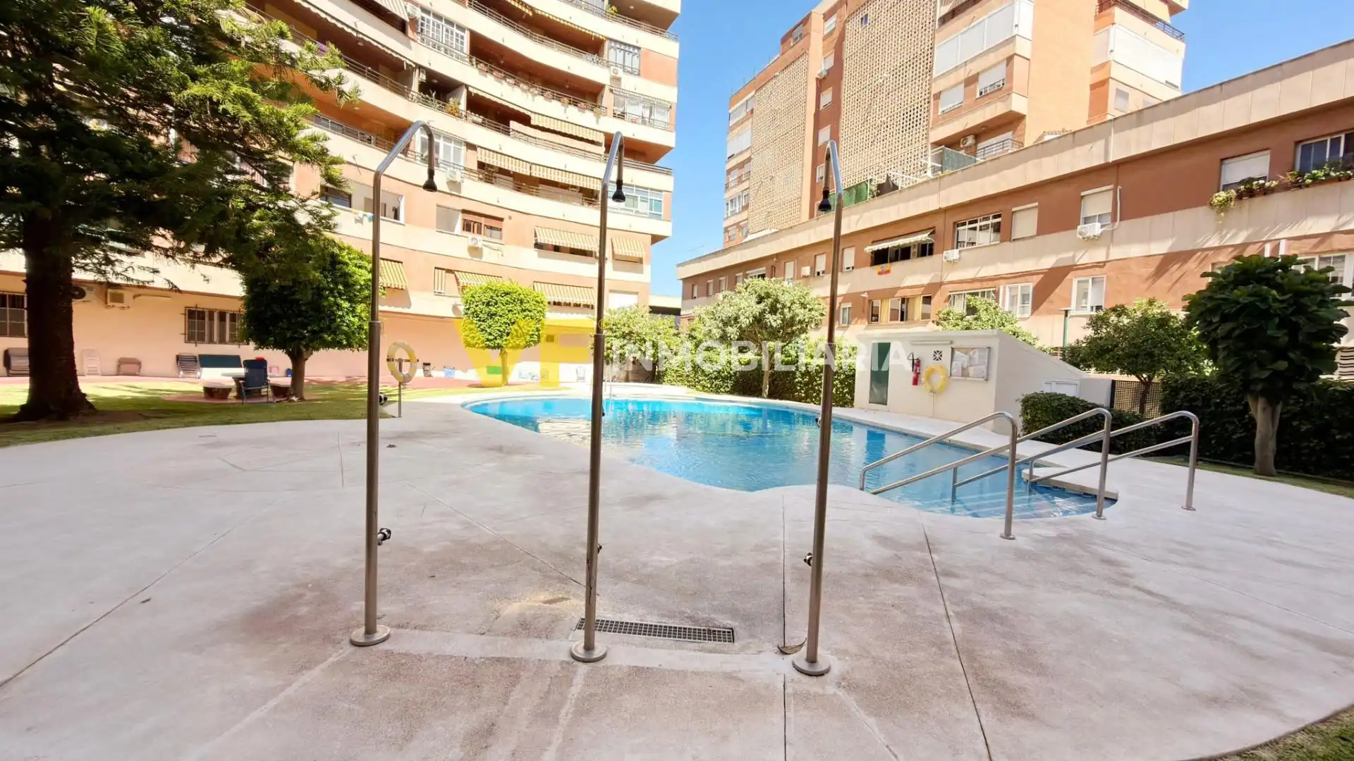 Piscina de Pis en venda en Málaga amb Balcó i Piscina comunitària