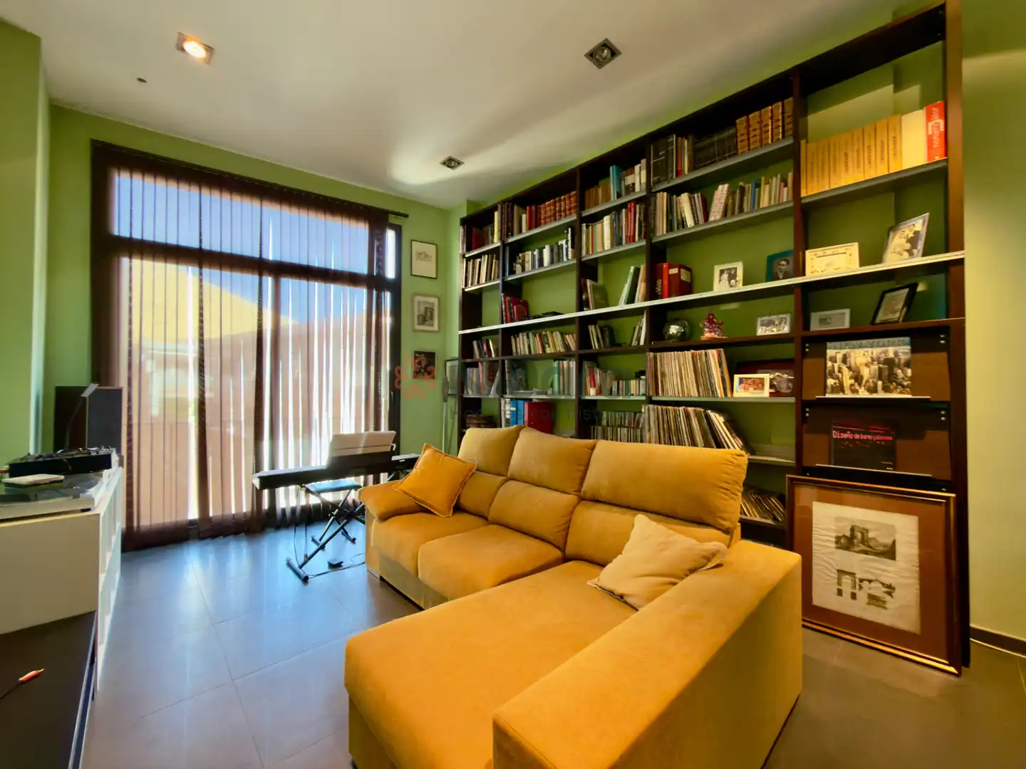 Sala de estar de Casa o chalet en venta en Martorell, Barcelona
