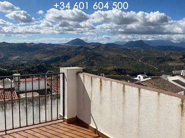 Casa in vendita a Olvera