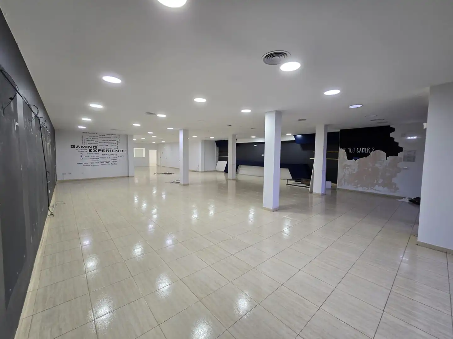 Local comercial en venda a Calle San Cristóbal 10, imagen 2