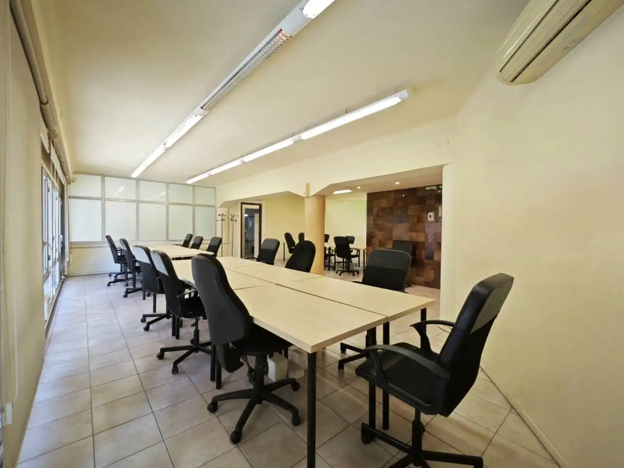 Büro zum Verkauf in Calle Saclosa, Plaça Catalunya