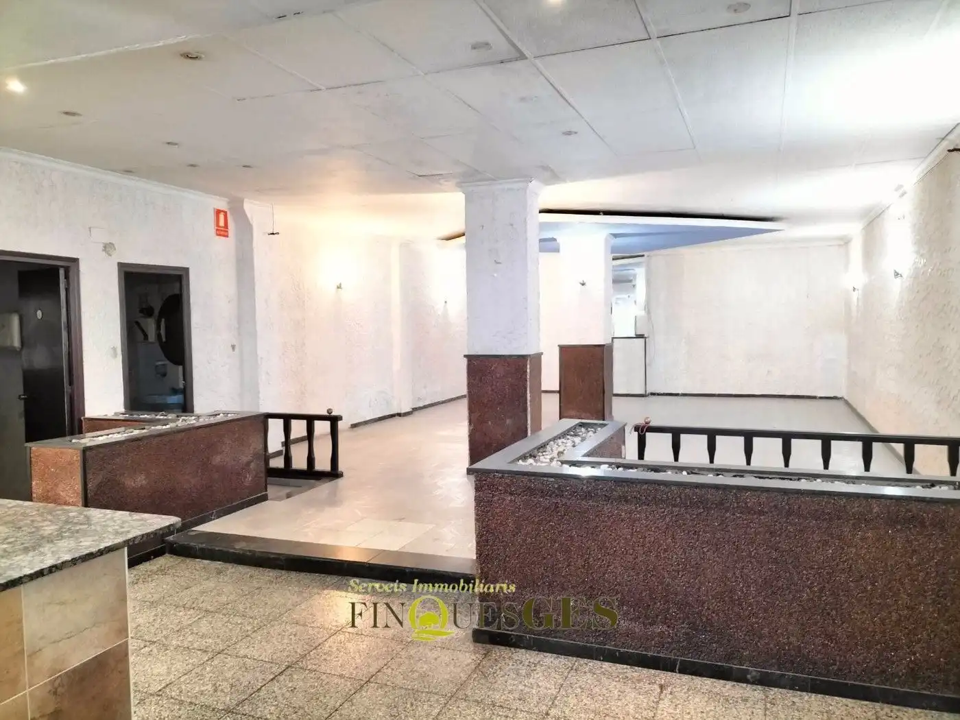 Business premises for sale in Carrer del Pare Manyanet, imagen 2