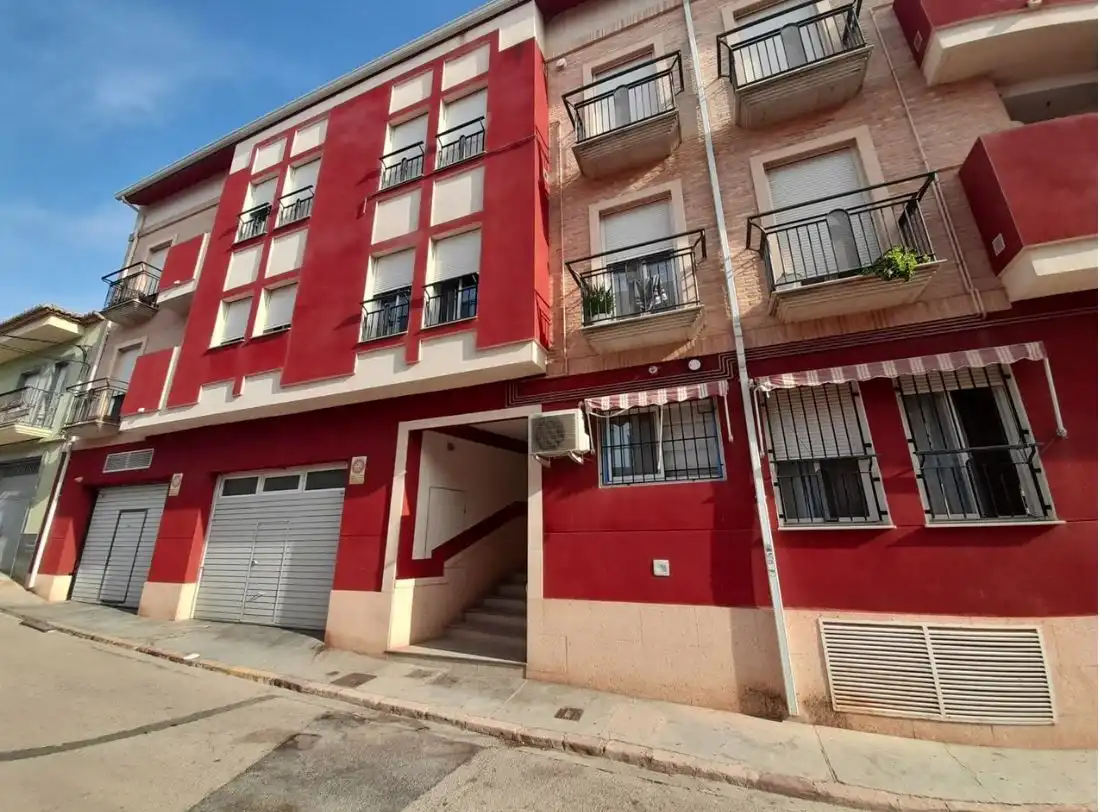Vista exterior de Garaje en venta en Benissanó