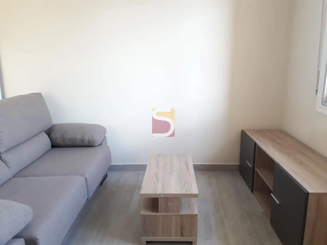 Sala de estar de Piso de alquiler en San Cibrao das Viñas con Calefacción y Terraza
