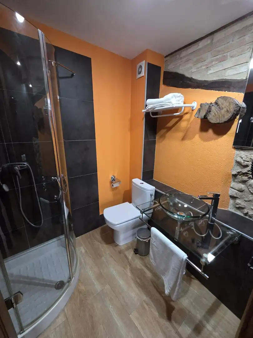 Badezimmer von Country house zum Verkauf in Campezo / Kampezu mit Möbliert