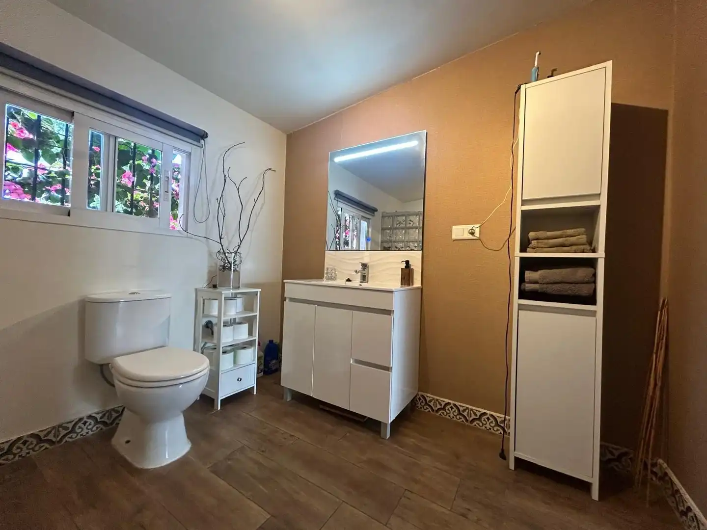 Bathroom of Houses for sale in Polop  with Air Conditioner, Private garden and Storage room
