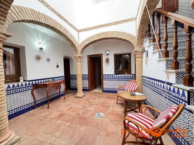 Casa-chalet en Venta en Carmona
