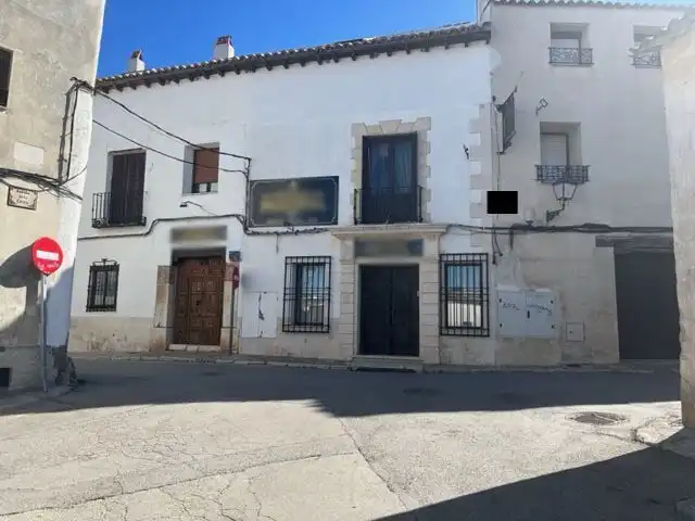 Außenansicht von Gebäude zur Miete in Chinchón