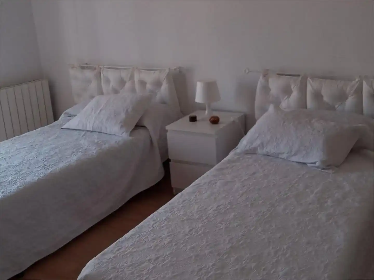 Habitación de Dúplex en venta en Hellín con Aire acondicionado, Parquet y Trastero