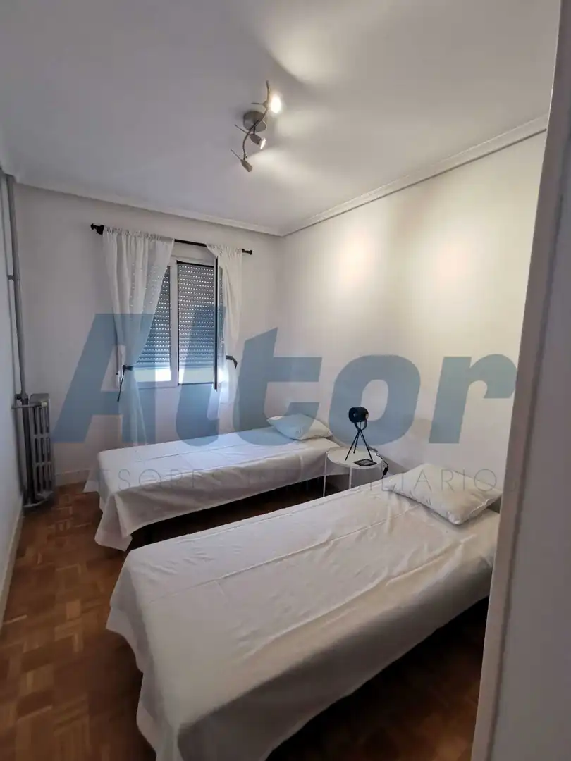 Piso con ascensor en alquiler en Fernan Gonzalez, imagen 11