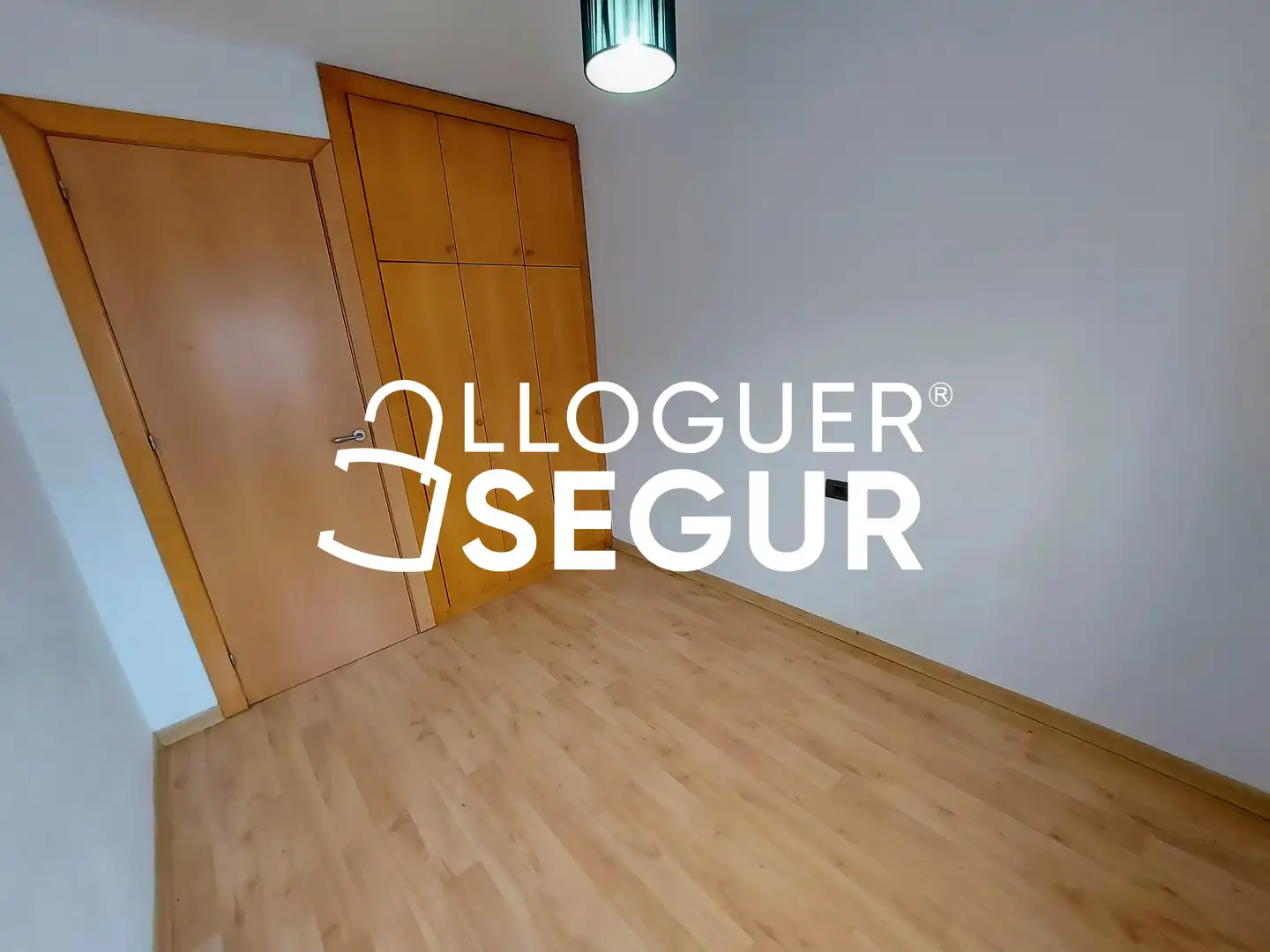 Attic for rent in Pins Dels, Les Planes