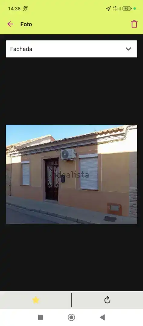 Vista exterior de Casa adosada en venda en La Unión amb Aire condicionat