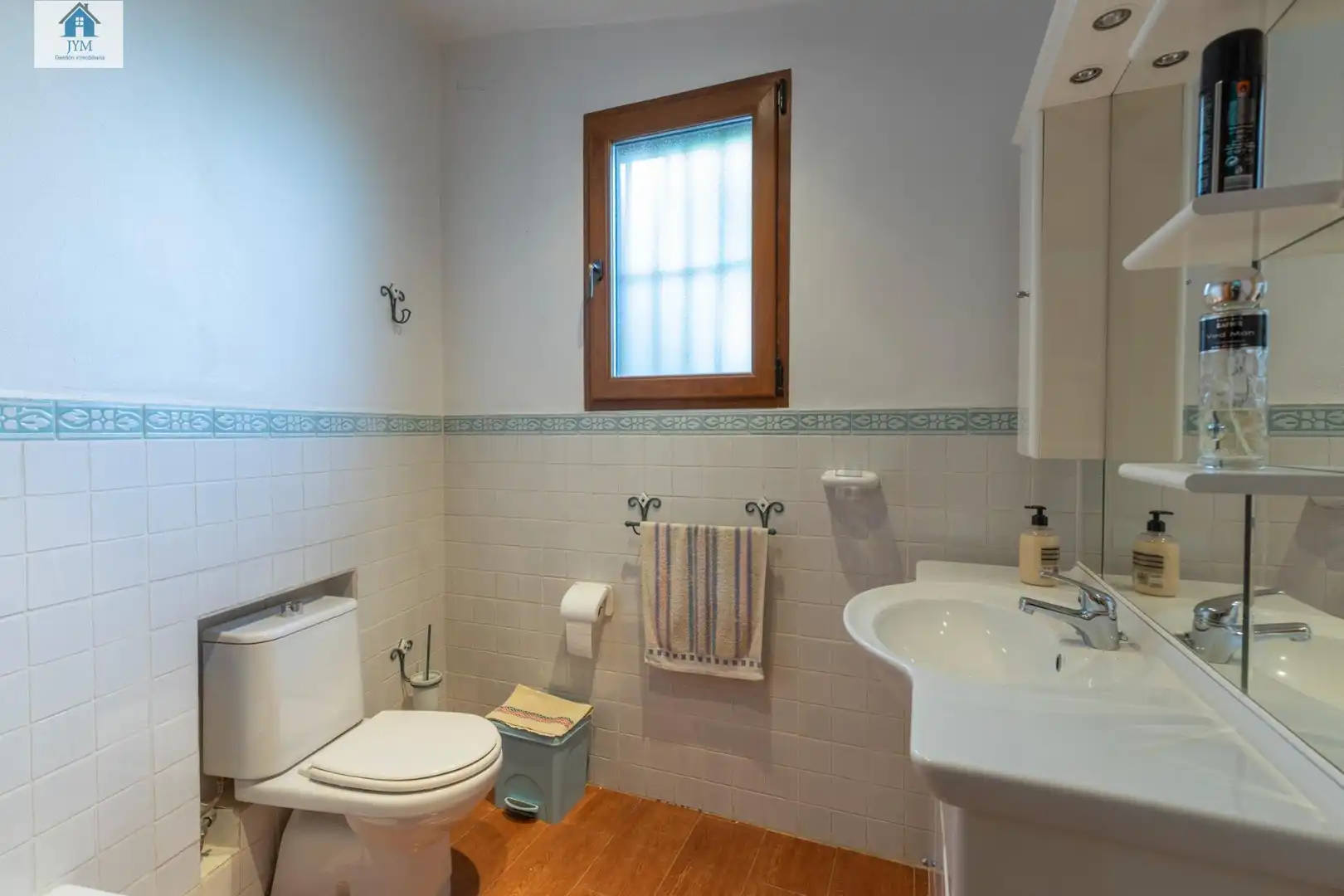 Baño de Casa o chalet en venta en Dílar con Aire acondicionado, Calefacción y Jardín privado