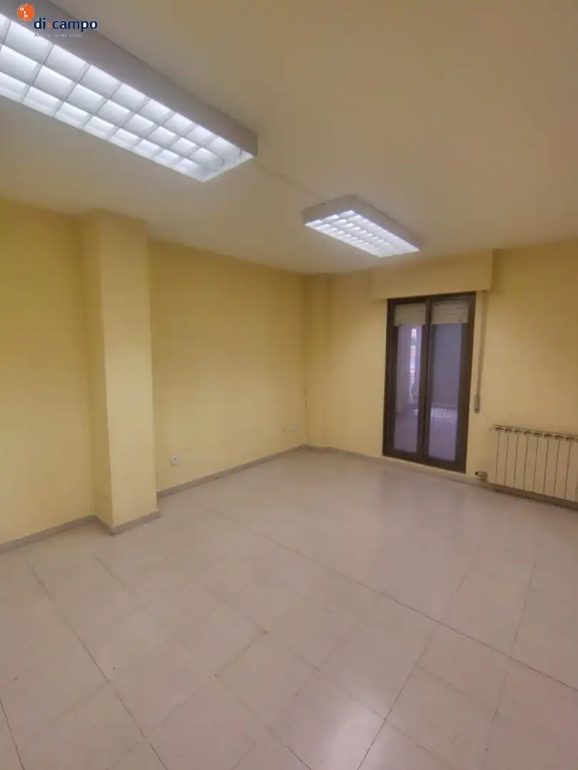 Flat for sale in Valladolid  with Heating