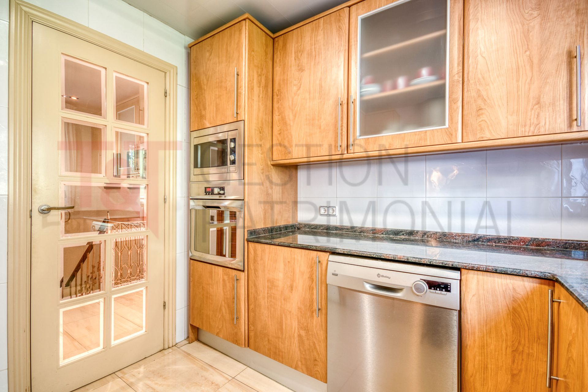 Cuina de Casa o xalet en venda en Vallromanes amb Calefacció, Jardí privat i Terrassa