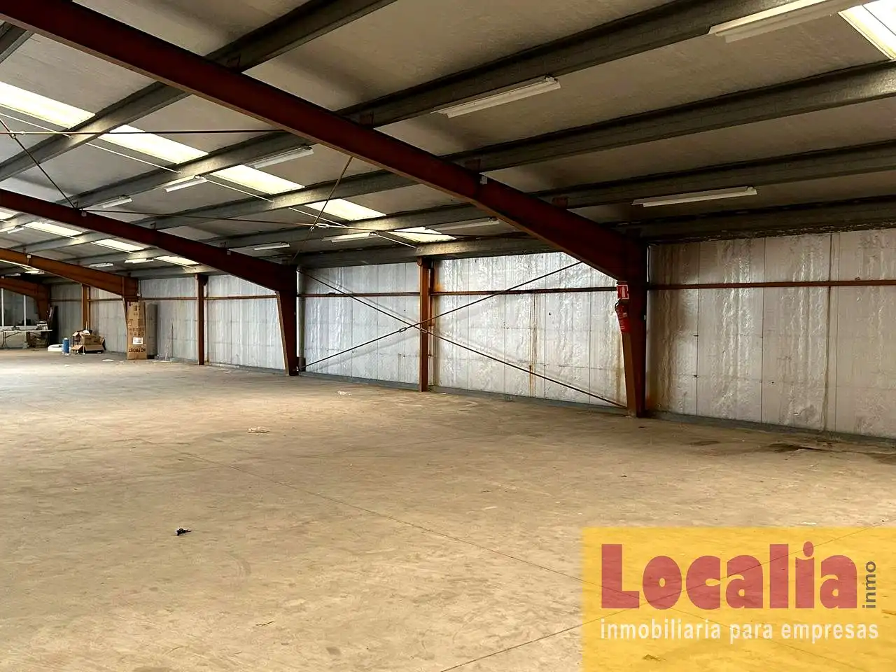 Industrial buildings for rent in Los Corrales de Buelna 