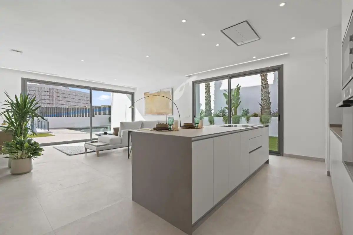 Chalet con jardín en venta en Calle Munich, 1, imagen 13