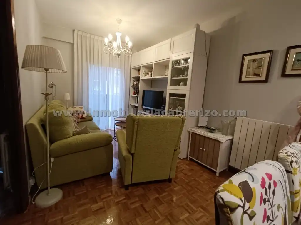 Appartement avec ascenseur à louer à Centro