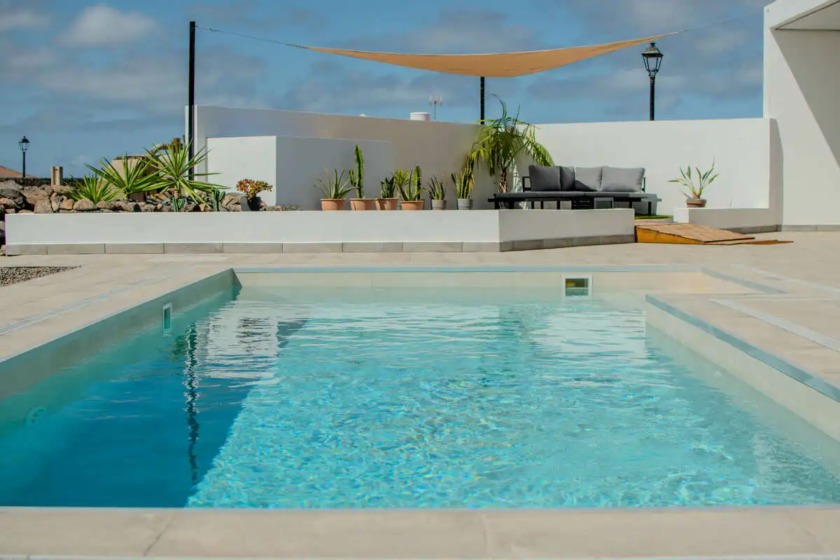 Piscina de Casa o xalet en venda en Yaiza