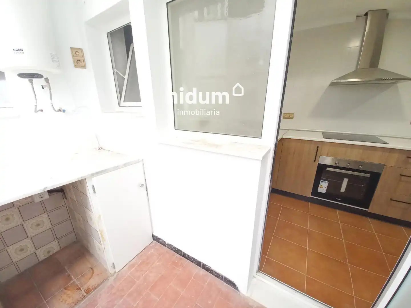 Kitchen of Flat for sale in Canals  with Terrace and Balcony
