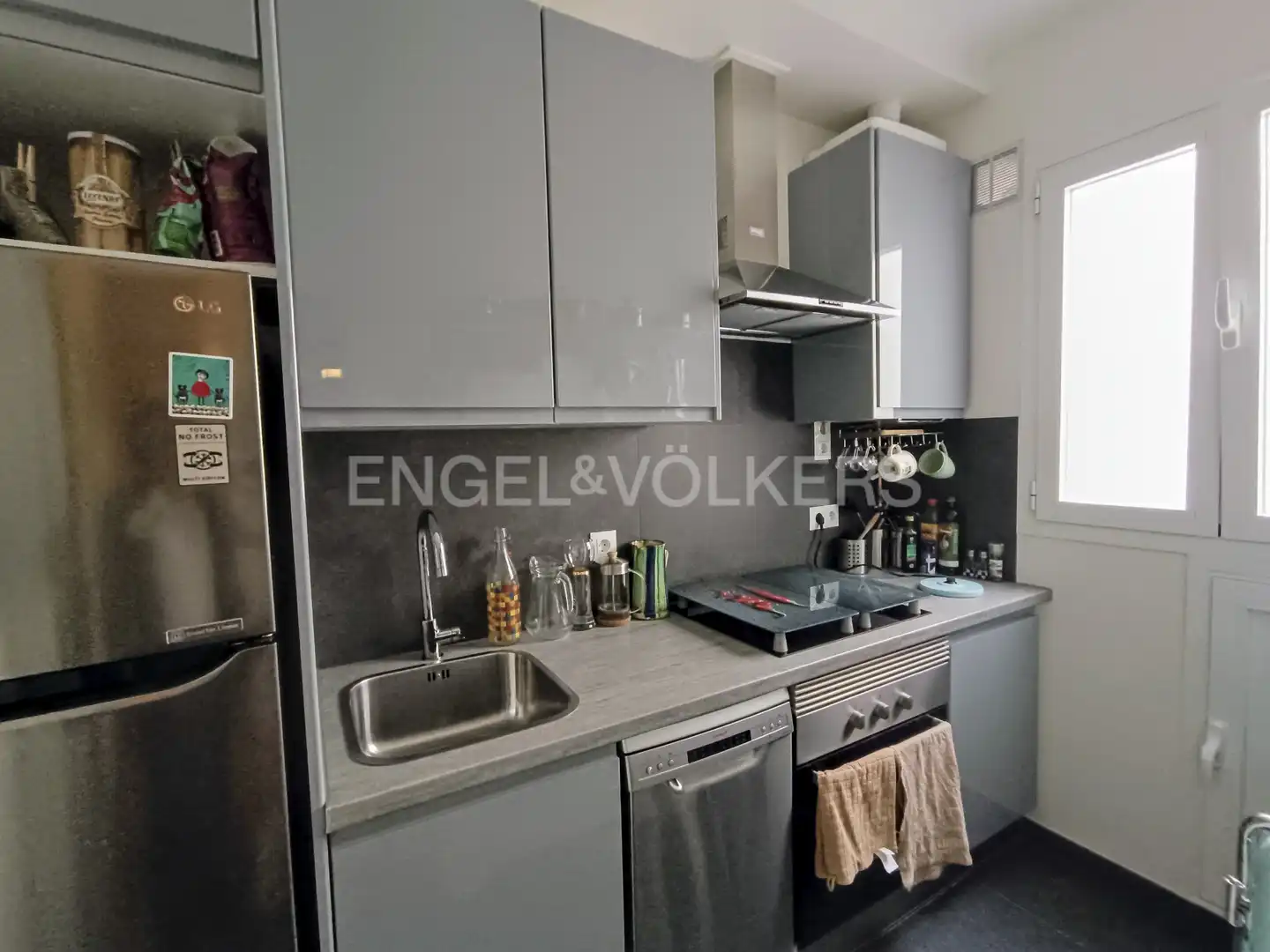 Kitchen of Flat for rent in Madrid  with Air Conditioner, Heating and Furnished