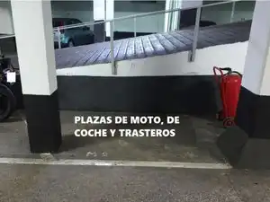 Aparcament de Garatge de lloguer en Zaragoza