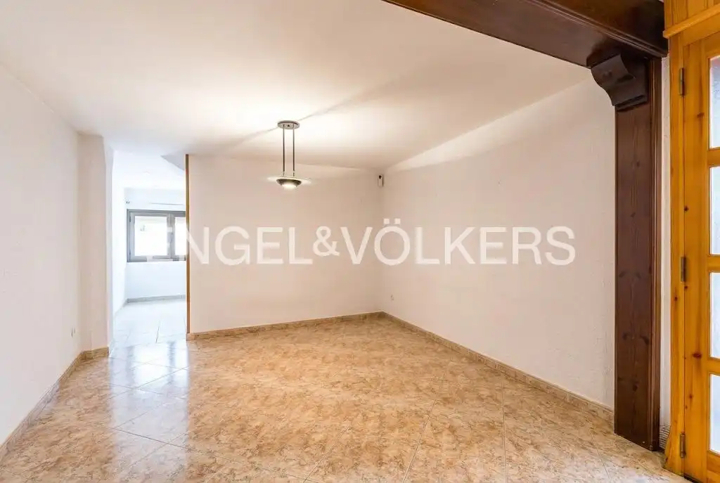 Houses for sale in Carrer Major, Cercs