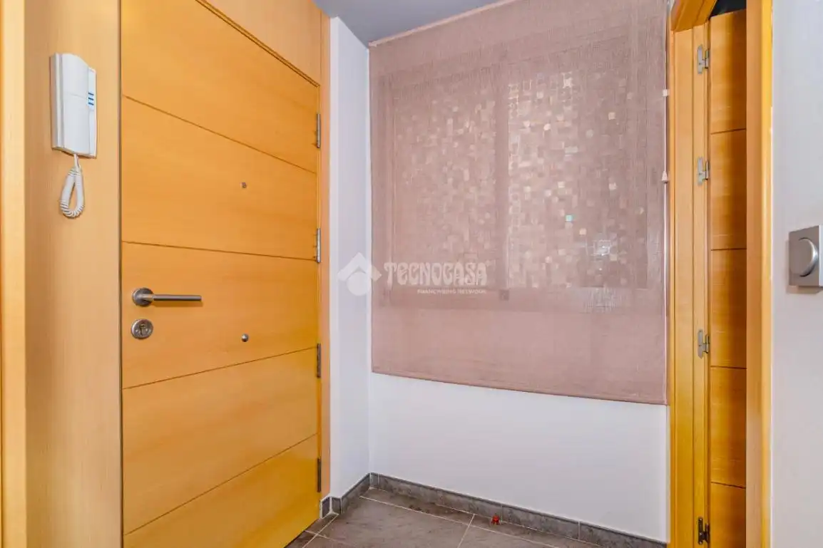 Wohnung zum Verkauf in Alhendín mit Klimaanlage und Möbliert
