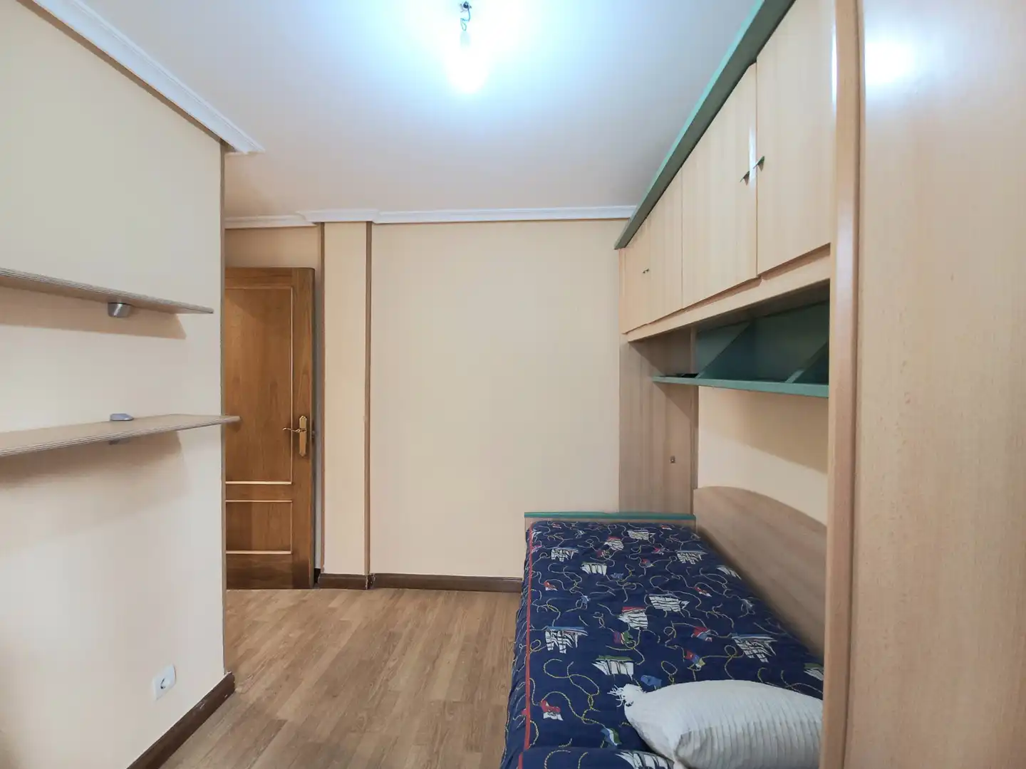 Schlafzimmer von Wohnung zum Verkauf in Burgos mit Heizung