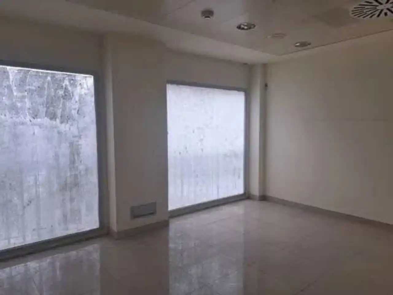Local comercial en venda a Calle Constitucion, imagen 6