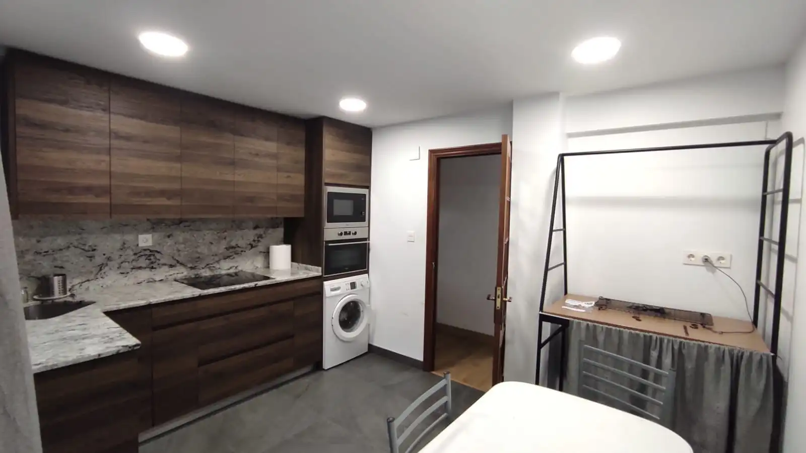 Kitchen of Flat for sale in Ermua  with Heating, Furnished and Balcony