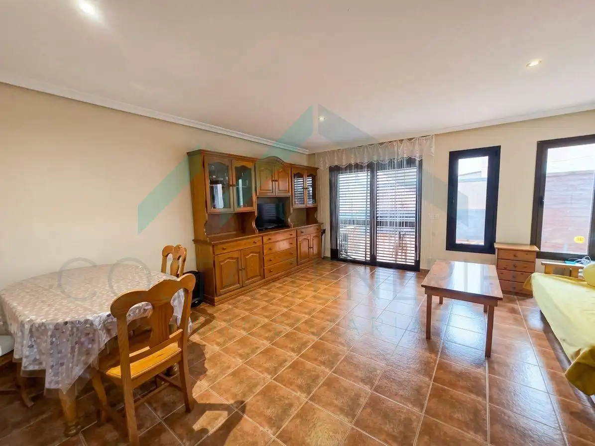 Casa amb piscina en venda a Calle Zaragoza, imagen 7