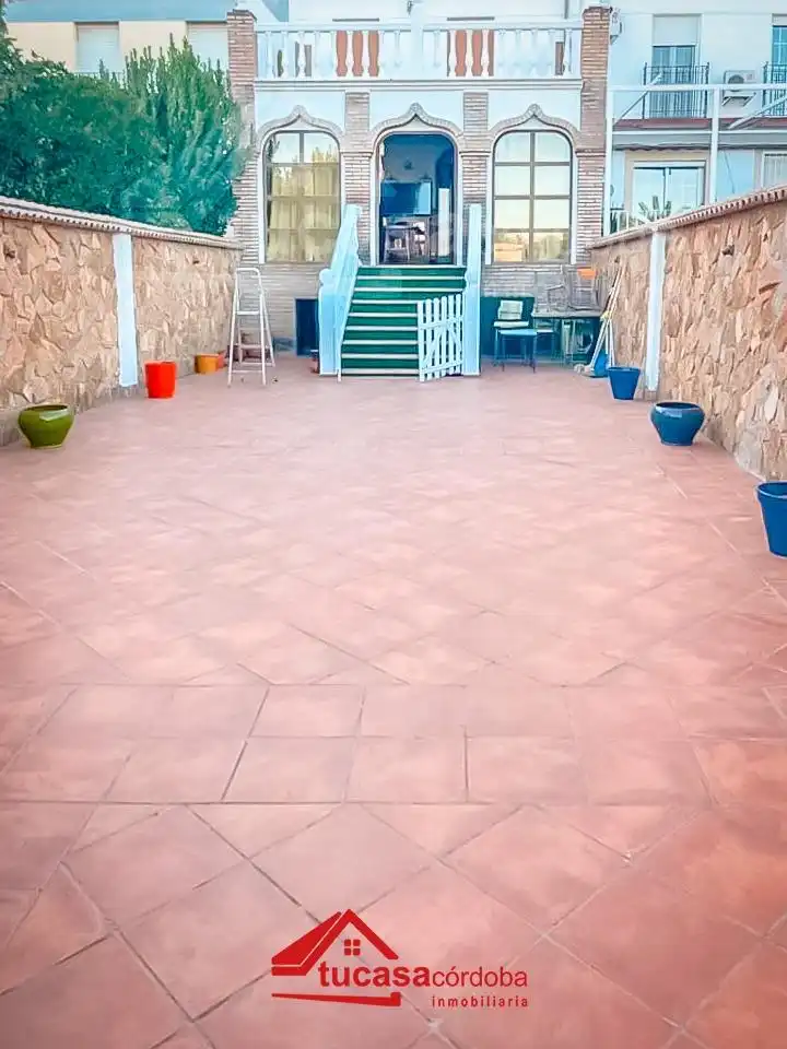 Casa con giardino in vendita a Almodóvar del Río, imagen 2
