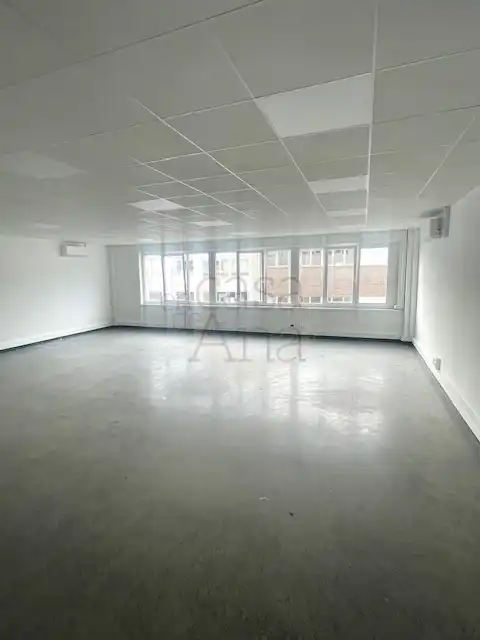 Büro zur Miete in Bilbao  mit Klimaanlage und Heizung