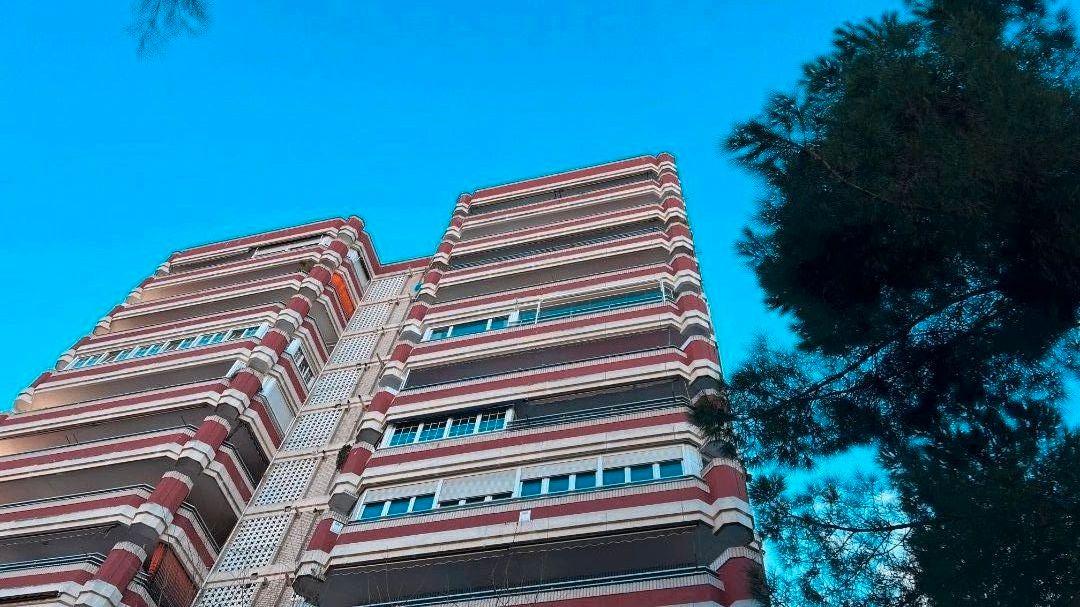 Vista exterior de Pis de lloguer en  Madrid Capital amb Calefacció, Parquet i Terrassa