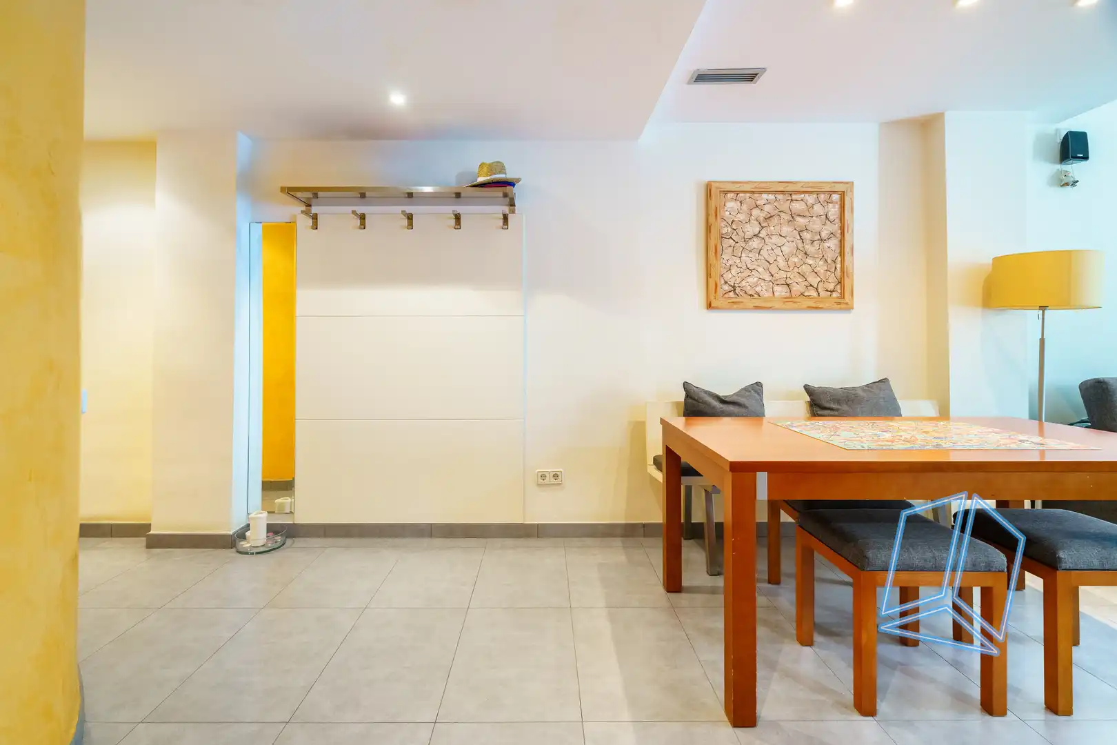 Comedor de Piso en venta en Barcelona con Calefacción