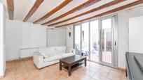 Living room of Flat for sale in Vilanova i la Geltrú  with Heating, Terrace and Furnished