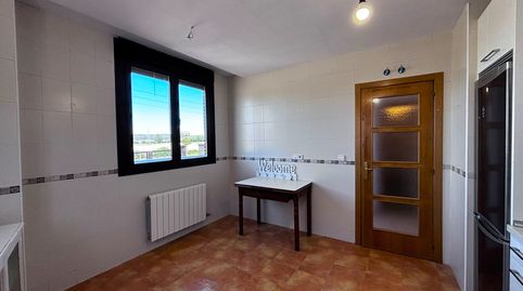 Foto 5 von Einfamilien-Reihenhaus zum Verkauf in Calle Albacastro, Barriada Yagüe, Burgos Capital