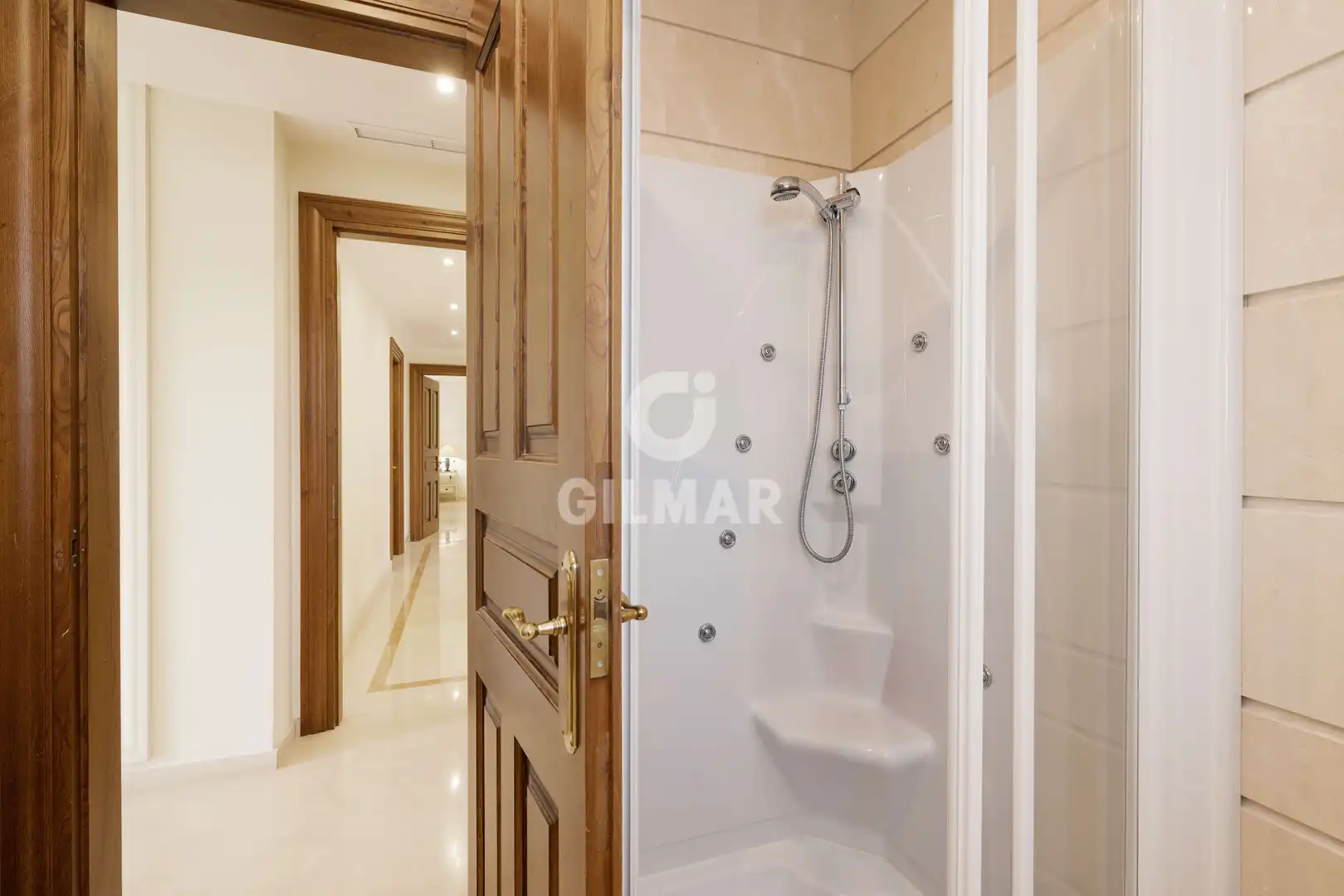 Baño de Casa o chalet en venta en Benahavís con Calefacción, Jardín privado y Piscina