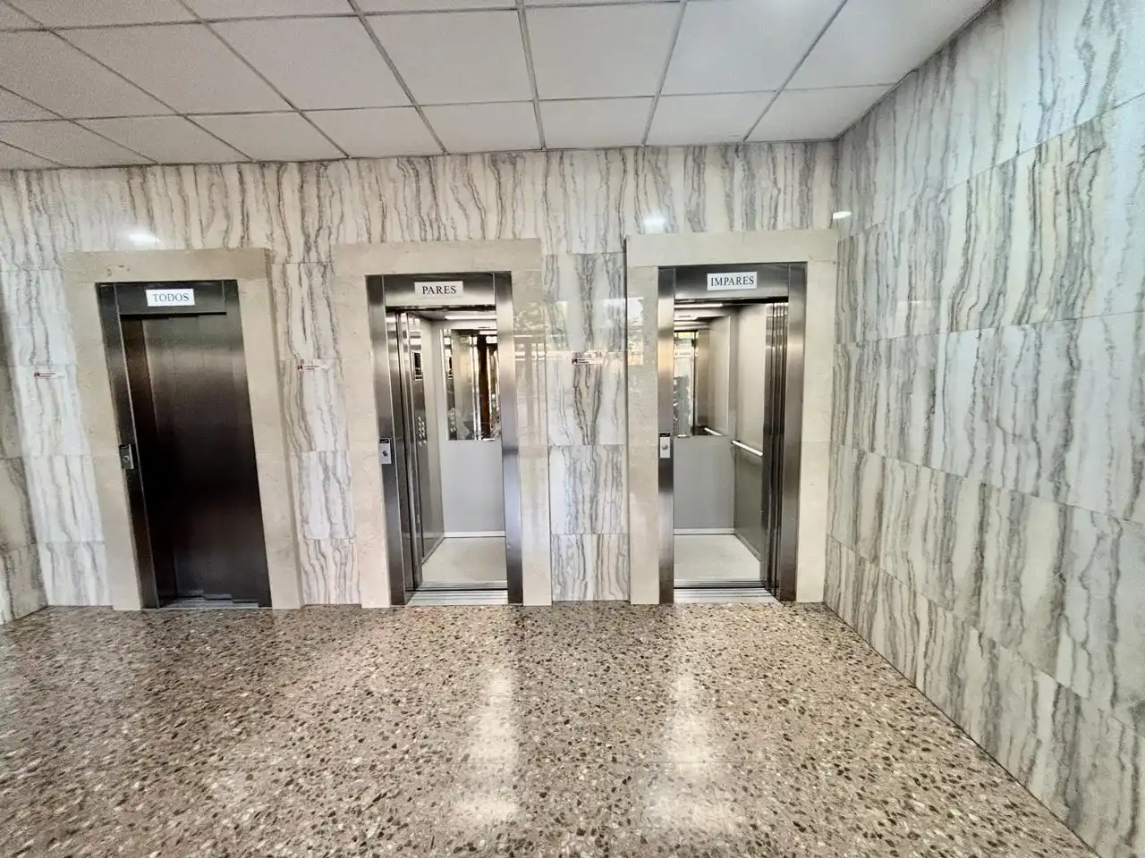 Flat for sale in Zaragoza  with Air Conditioner, Heating and Terrace