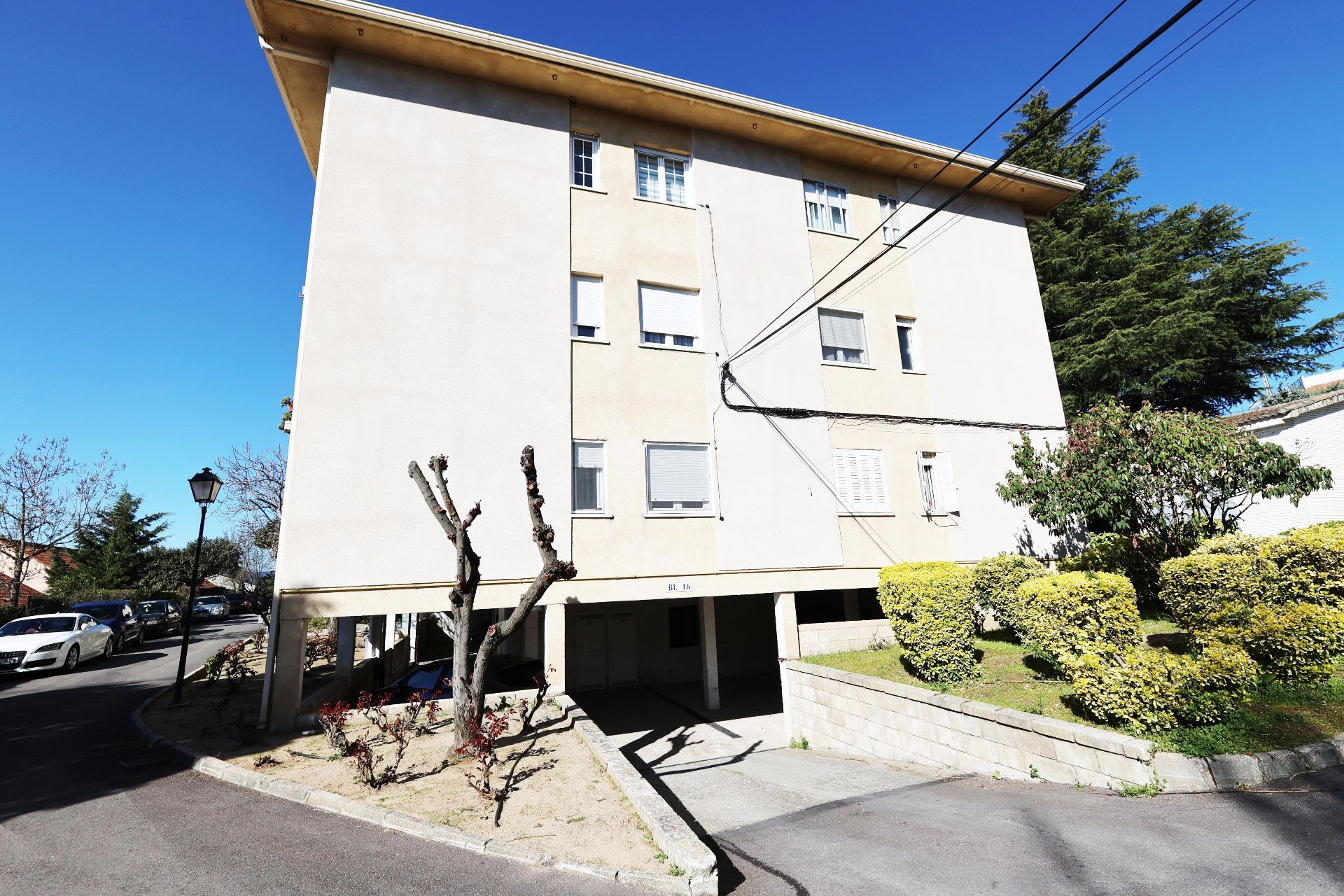 Vista exterior de Piso en venta en Collado Mediano con Calefacción