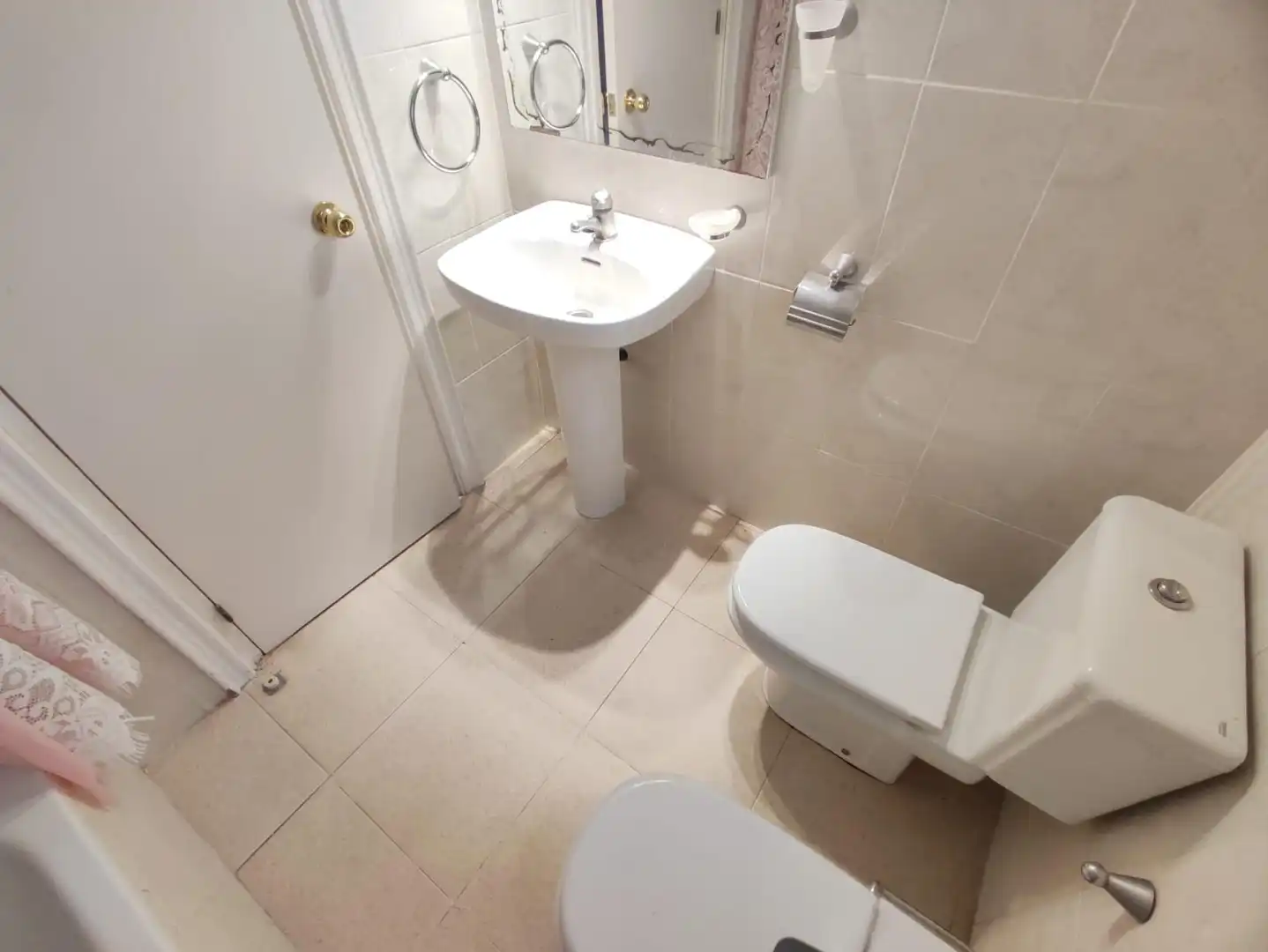 Bany de Apartament en venda en Manresa amb Calefacció
